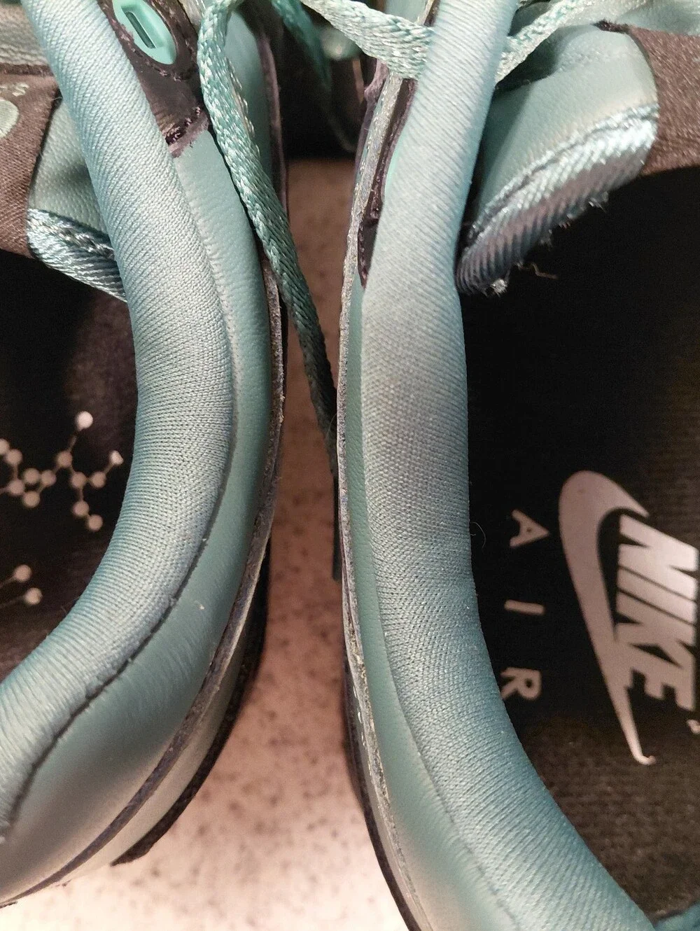 Nike Women's Sneakers in Teal and Black